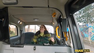 Faux cab red haired cougar in splendid nylons rails a big fat dick in a taxi