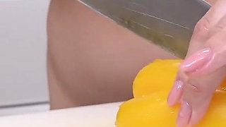 Naked Housekeeper, Naked Housekeeper Introduction Agency, Hazuki Kanon
