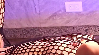 Curvy Latina MILF Cheating Wife, Kitchen Vaginal Sex with Big Tits Bounce and Vaginal Cum, Amateur Real