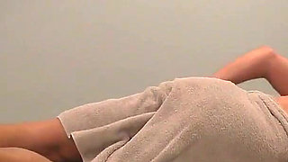 Sunny Vanna's Perfect Seat to Stroke