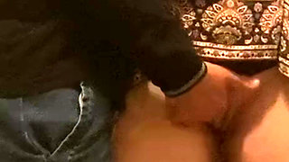 Random Slut Gets Fingered in Crowdwd Subway