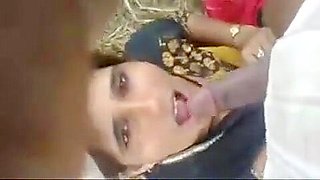 Desi village randi sucking cock blowjob outdoor in khet