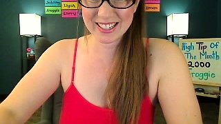 Big boobed Memphis masturbates in a bodystocking