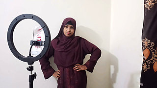 Desi Tik Toker Muslim Hijab Step Aunty Fuck Tight Pussy Beautiful Step Aunty Viral Sex Video
