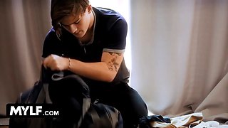 Dominative cougar Penny Barber makes babe Reese Robbins nail her step bro in taboo three-way - mylf