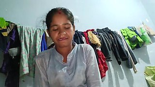 Indian Bhabhi Hot Desi Wife Blowjob and Doggy Style Sex with Husband