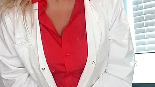 Big boobs milf masturbates with her dildo