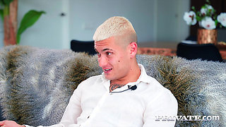 Private com - Do you know how Norah Juliette's face ends up after interviewing the star of the team?