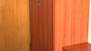 She Went to Her Neighbor and Greedily Sucked His Dick