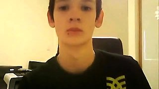 Smooth Twink Webcam Masturbation