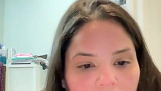 Live Stream with Dani Valentina
