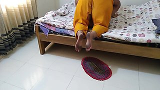 Family Therapy In Desi Sexy Milf Stepmom Apne Bete Ke Sath Kiya Kand - Stepmom Riding Stepson Cock (indian