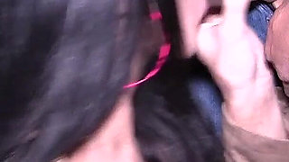 Cheating MILF Wife Sammie Pie Goes Dogging to Suck off a Group of Horny Guys and Empty Their Balls