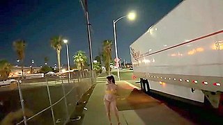 Nicole Niagara - Risky Attention Whore Takes Off Her Yellow Dress And Cums In Public