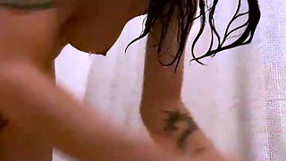 Amateur super hot brunette masturbating 3 mp4