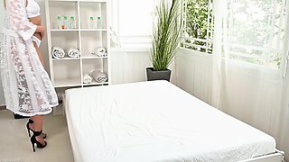 Cherry Kiss Wants an XXXtra Massage