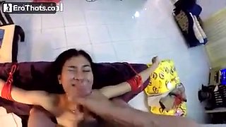 Queen plaything facial cumshot