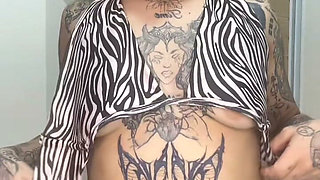 The Sexiest Beautiful Tattooed Woman in the Whole World