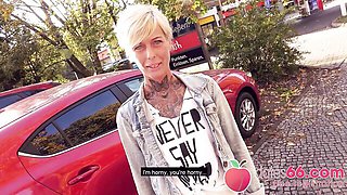 Erotic Vicky's cumshot porn