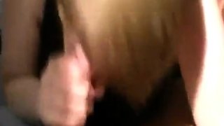 Svensk amatravsugning slutar i Cumshot Ansiktsbehandling