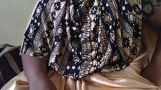 Village Aunty Saree Wearing