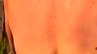 Feeling Hot, Hot, Hot