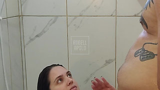 Amateur couple have real hot sex while showering