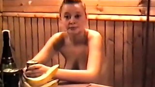 Russian Amateur Babe in Retro Sex Video