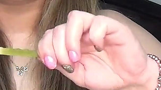 I Swallowed Big Long Gummi Worms!!