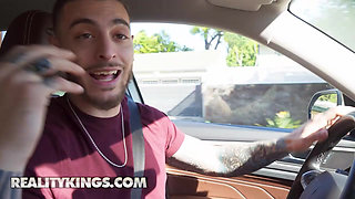 REALITY KINGS - Beautiful Luna Luxe Slays Her Naughty Performance With Sloppy Blowjobs And Steamy Cock Riding