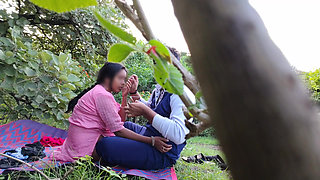 Indian Desi Bhabhi Coming to Forest and Fucking Young Pussy