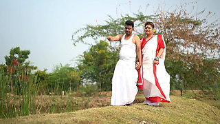 Bengali Look Hot and Sexy