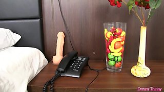 DESIRE SHE-CREATURE - Shemale Victoria Carvalho Takes a Love glove Man rod