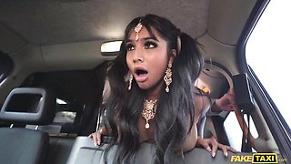 Watch dazzling Sharon Lee and Marina Maya's dirt