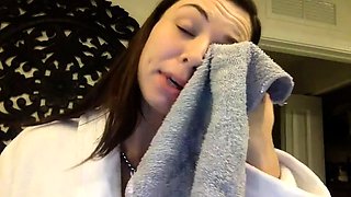 Real amateur teen plays with toys as she masturbates