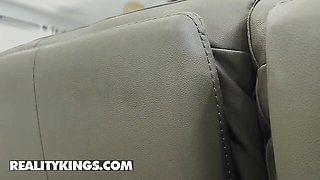 Lissome Jordyn's kinky clip