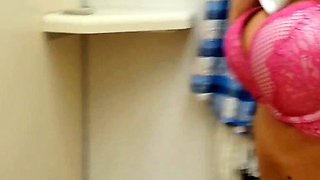 Blonde emo amateur solo masturbation