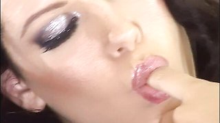 Plastic goomah at masturbation scene