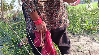 Desi Bhabhi Devar First Time Sex in Outdoor Area