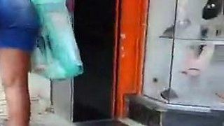 Amateur ass rammed outdoors