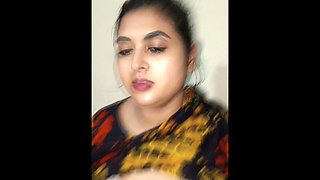 Beautiful Bangladeshi Bhabi First Time Sex - Full Face Showing