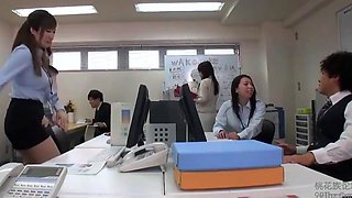 Asian japanese amateur has deep throat