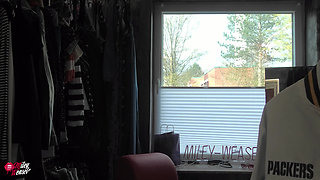 Hot Blonde Slut with Buttplug in Ass Gets Fat Creampie