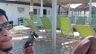 Amateur fuck in front of a crowd with my booty ebony gf