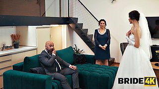 Vixi Rafi Bride Cumshot Slam