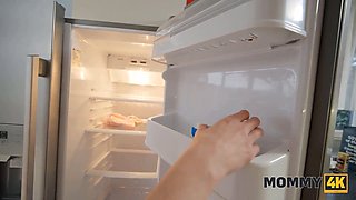 Janet Alfano cheats on her husband with his friend in the bathroom