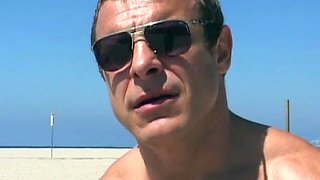 Webcam records amateur teens blowjob