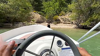 A Handsome Black Guy Destroys My Pussy on His Boat. I Suck His on the Lake!!!