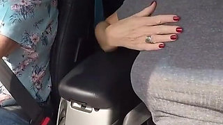 Flashing Truck Drivers in the Car