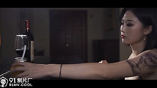 Amateur brunette Michelle with small tit